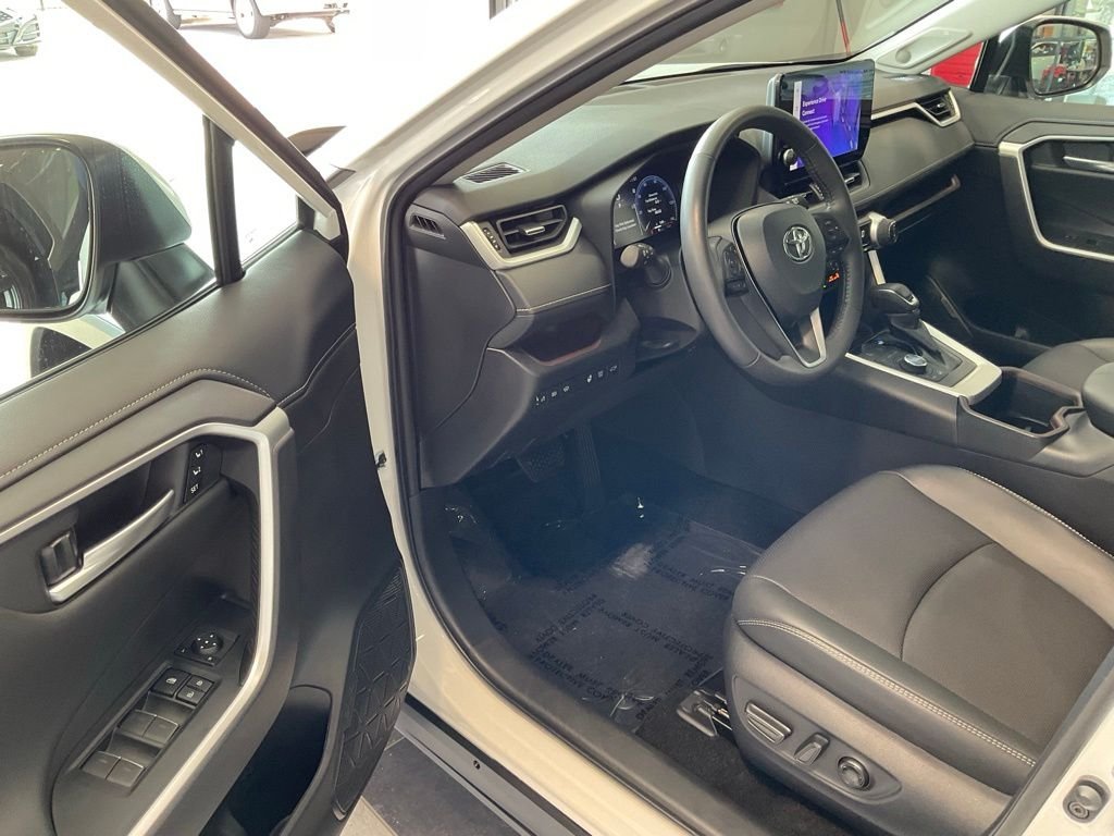 Used 2025 Beige Toyota Limited image 8