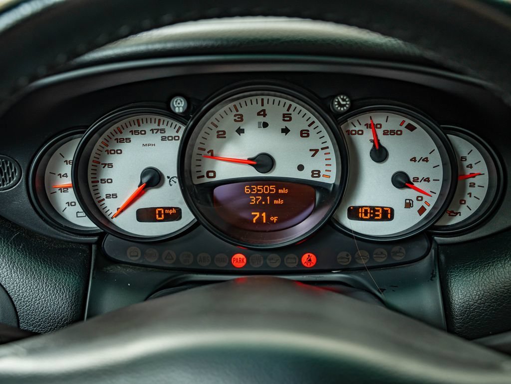 Used 2003 Carrara White Porsche Carrera image 34