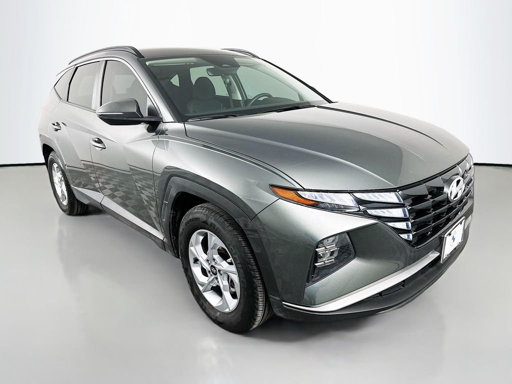 Used 2022 Gray Hyundai SEL image 3