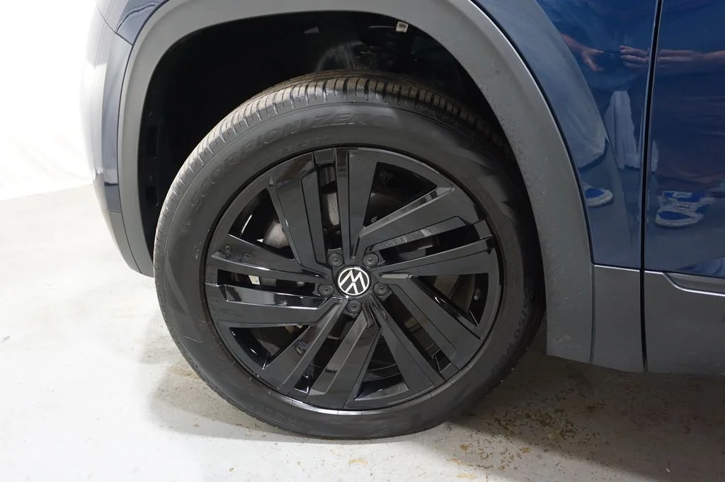 Certified Used 2023 Blue Volkswagen 2.0T SE w/Technology image 28