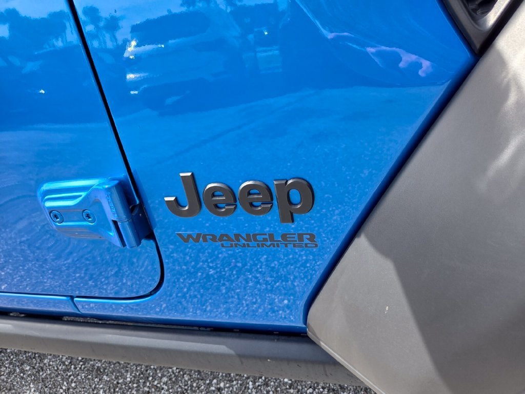 2022 Jeep Wrangler Unlimited Willys Sport - Photo 12