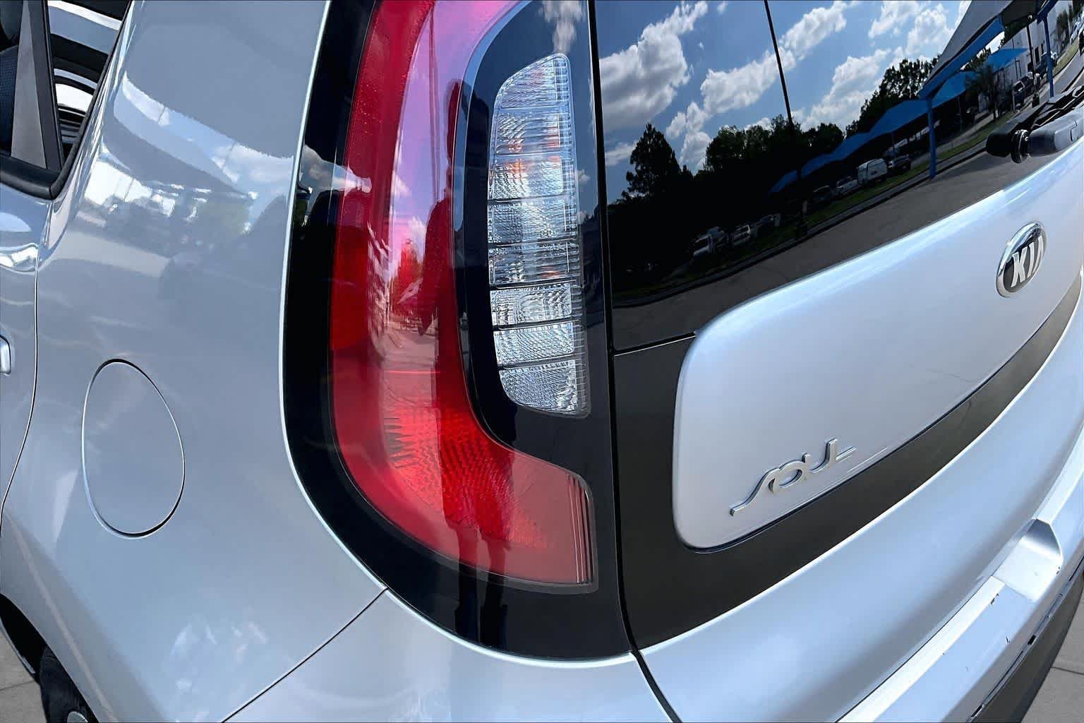 Used 2017 Bright Silver Kia Base image 28