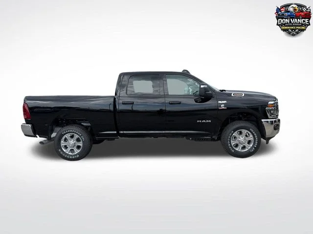 New 2026 Diamond Black Crystal Pearl-Coat Exterior Paint RAM Big Horn image 6