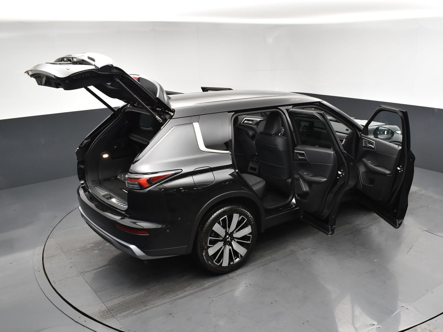 New 2026 Black Diamond Mitsubishi SE 1.5T 2WD image 26