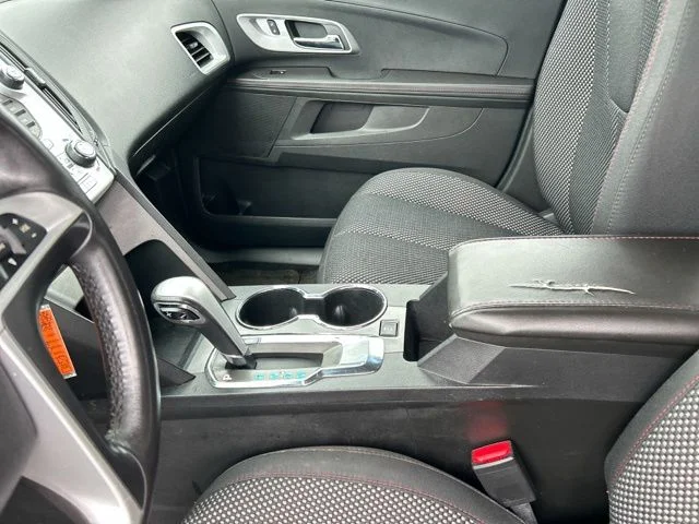 Used 2015 Blue Chevrolet LT image 18