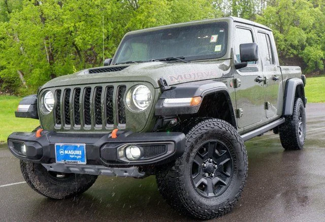 2023 Jeep Gladiator Mojave's photo