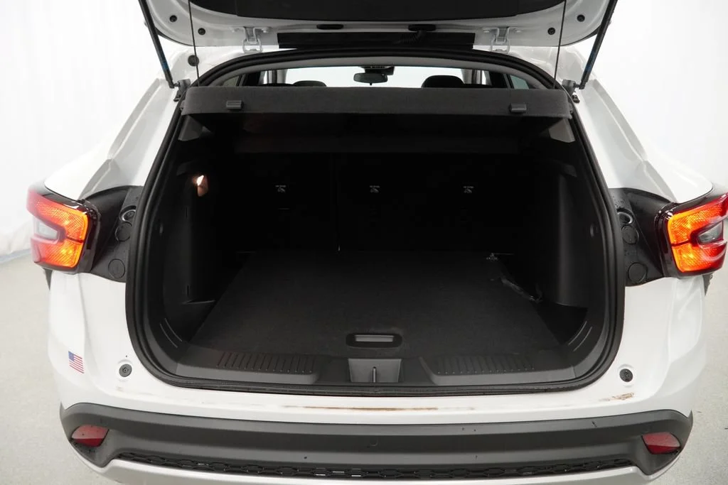 2026 Chevrolet Trax LT - Photo 25