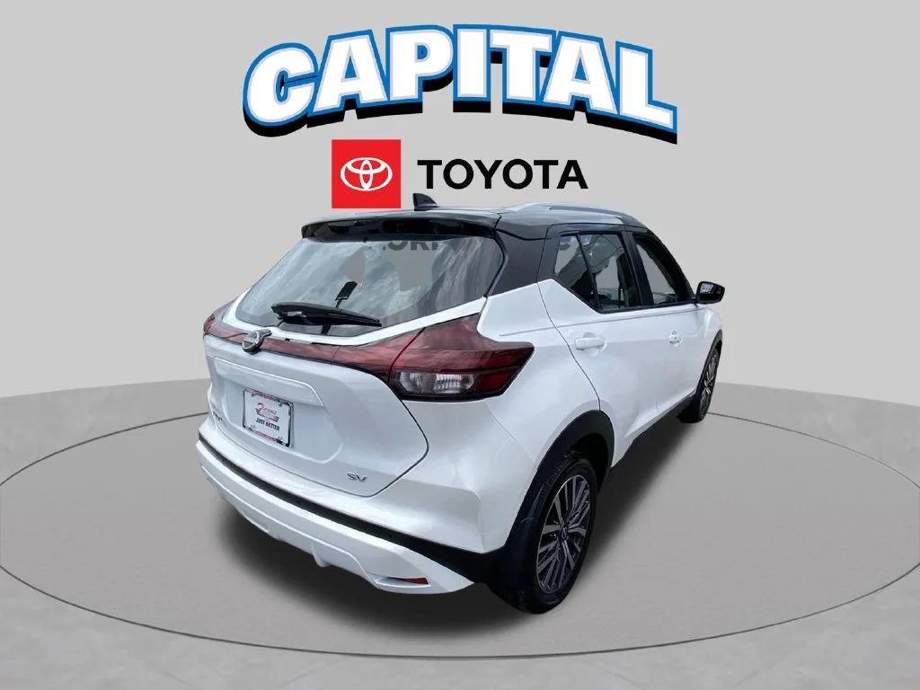 Used 2023 White Nissan SV image 16