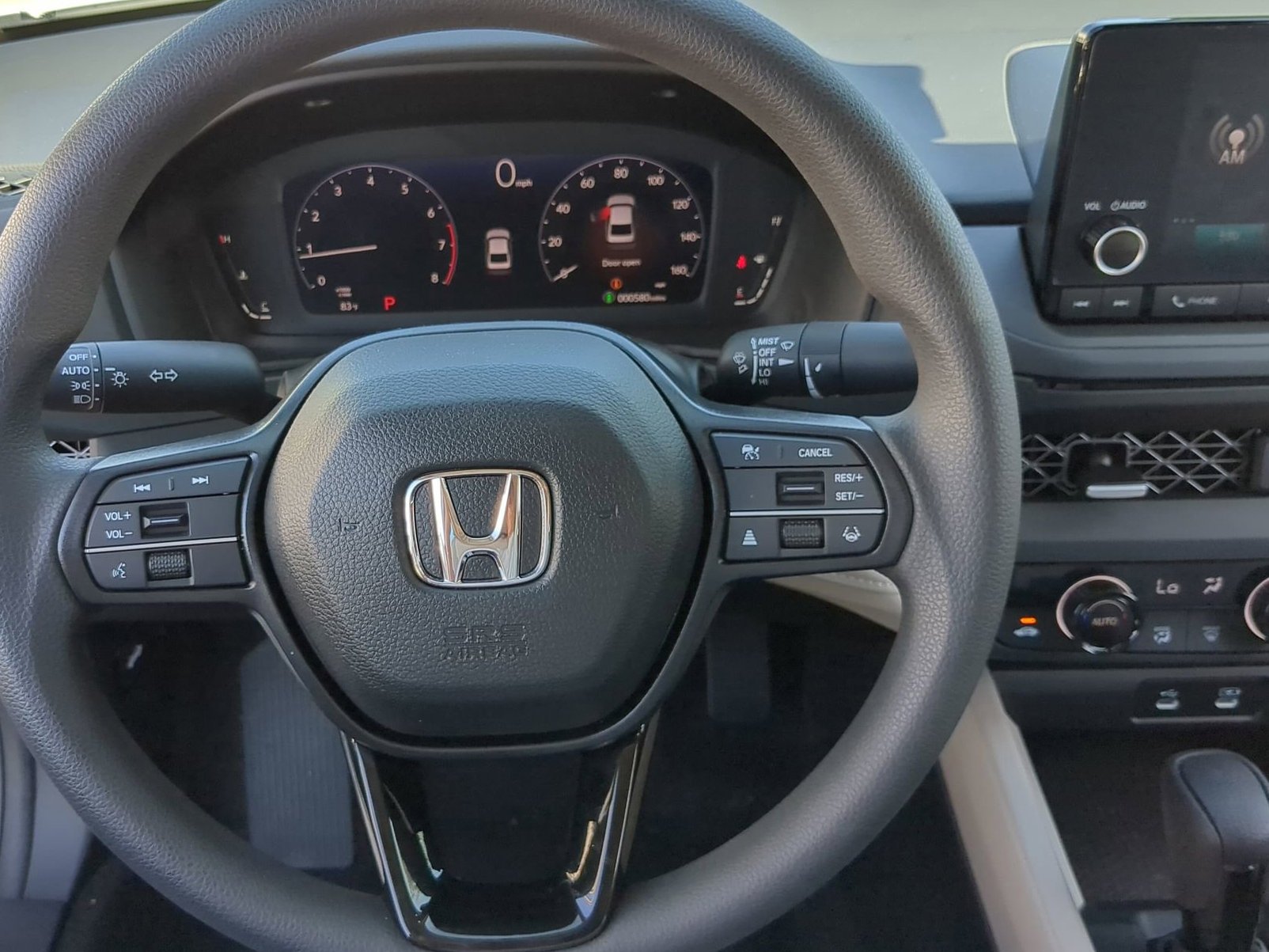 2025 Honda Accord SE - Photo 31