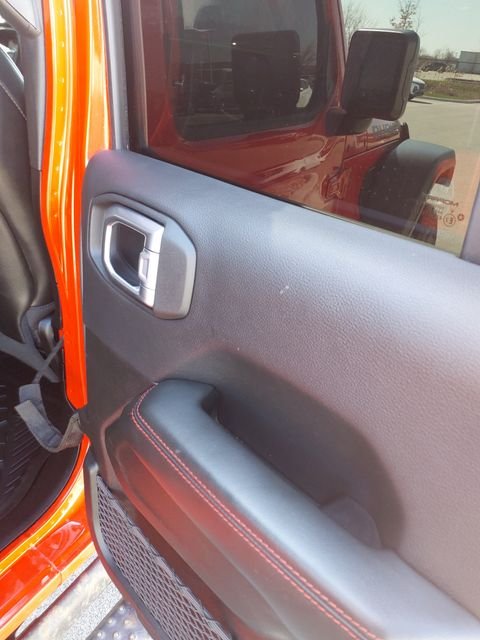 Used 2024 Red Clearcoat Jeep Rubicon image 19