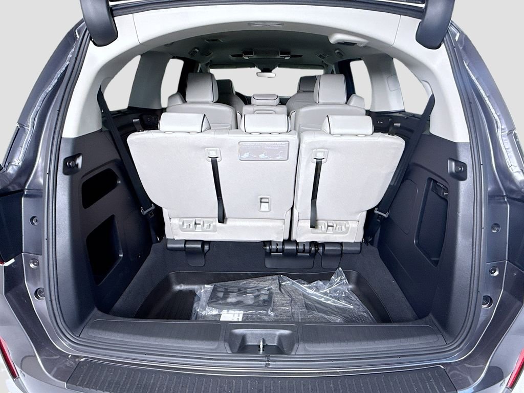 New 2026 Modern Steel Metallic Honda Touring image 27