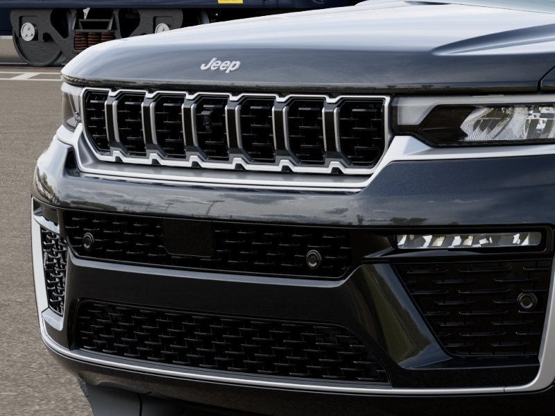 New 2026 Diamond Black Crystal Pearl-Coat Exterior Paint Jeep Summit image 7