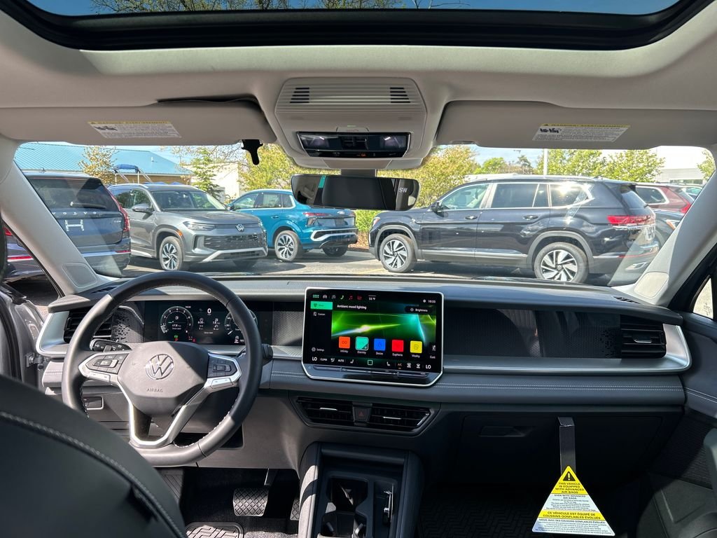 New 2026 Silver Volkswagen 2.0T SE image 16