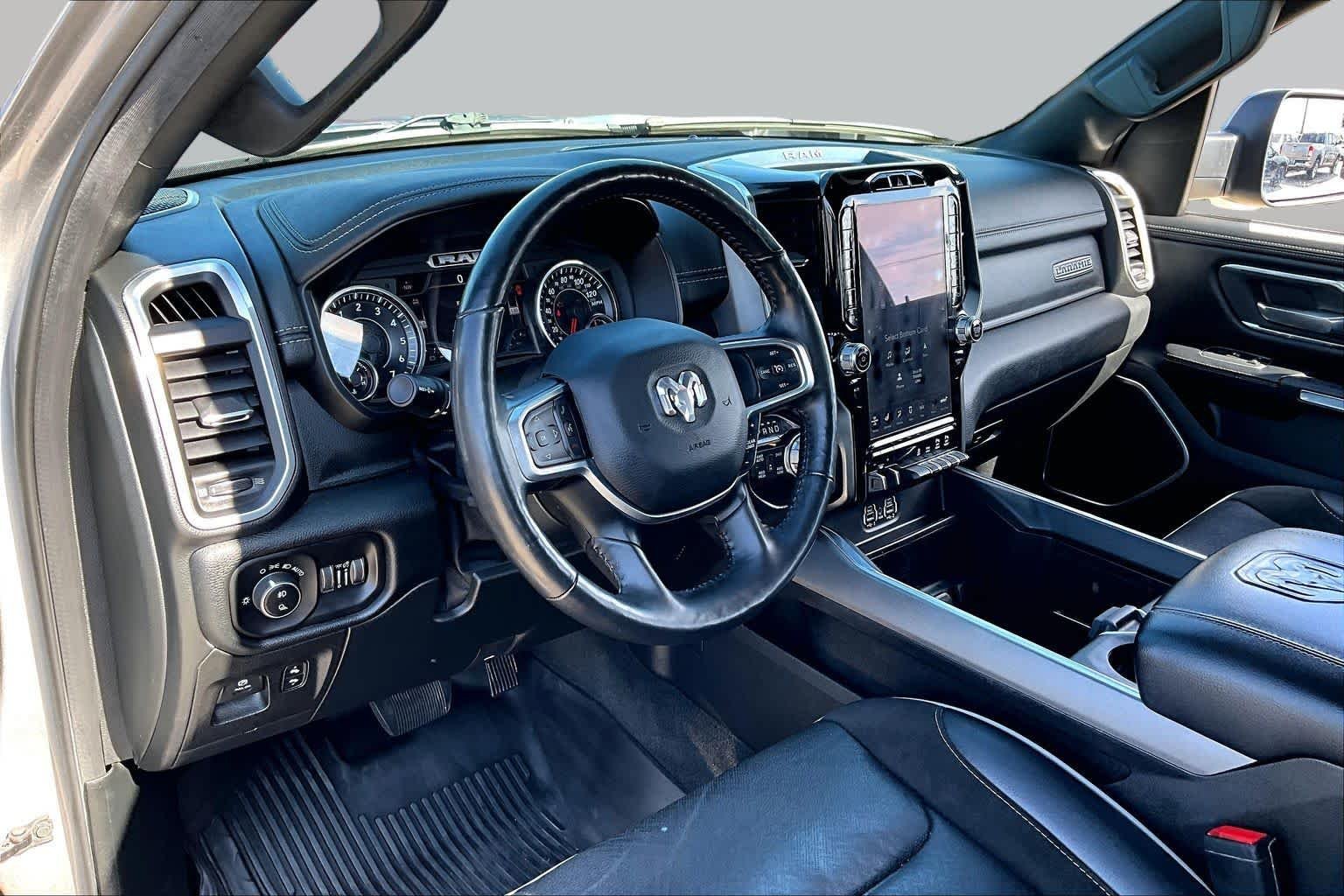 Used 2020 Billet Silver Metallic Clearcoat Ram Laramie image 18