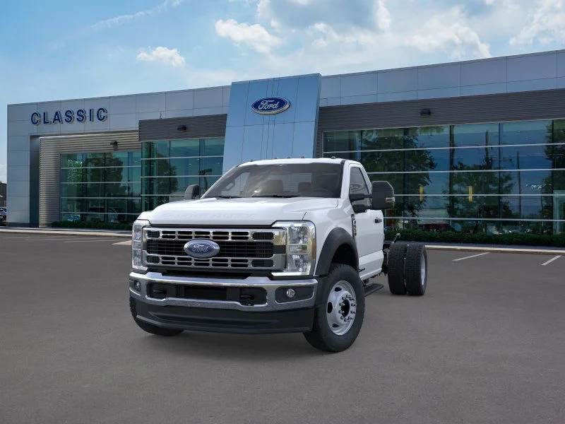 New 2025 Oxford White Ford F-550® XL image 12
