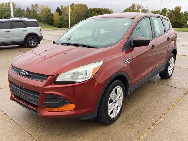 Used 2014 Ford Escape S with VIN 1FMCU0F75EUB26226 for sale in Sheffield, OH
