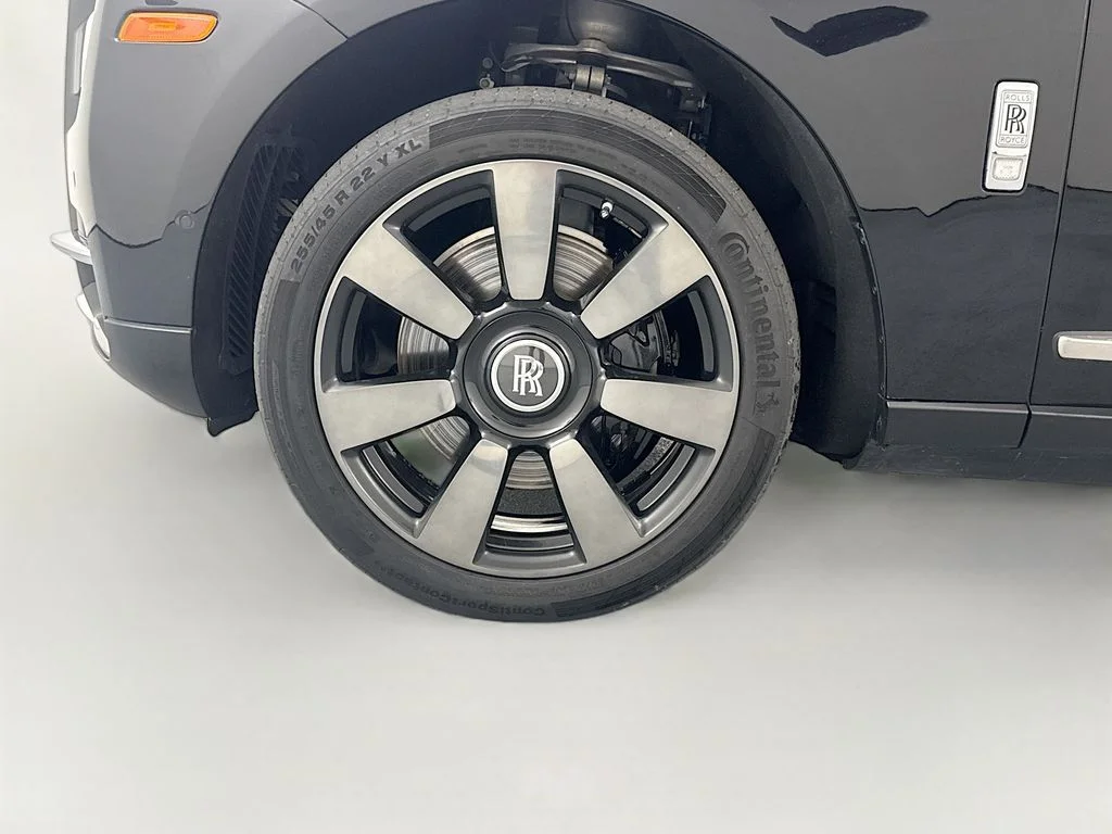 2024 Rolls-Royce Cullinan Base - Photo 34