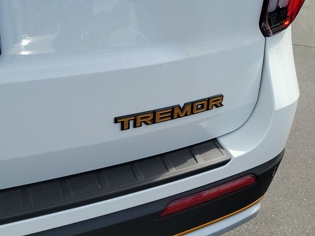 New 2026 Star White Metallic Tri-Coat Ford Tremor® image 23