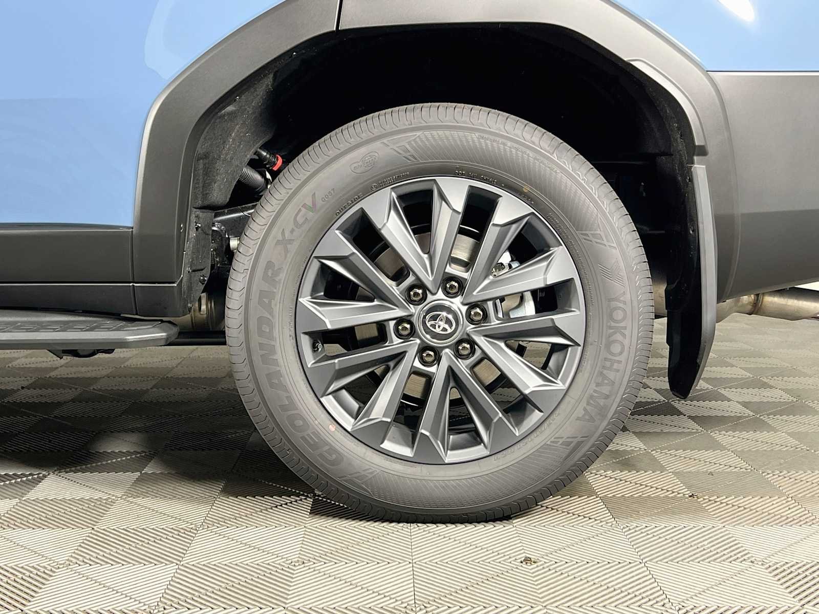 New 2027 Heritage Blue/Grayscape Toyota Land Cruiser image 20