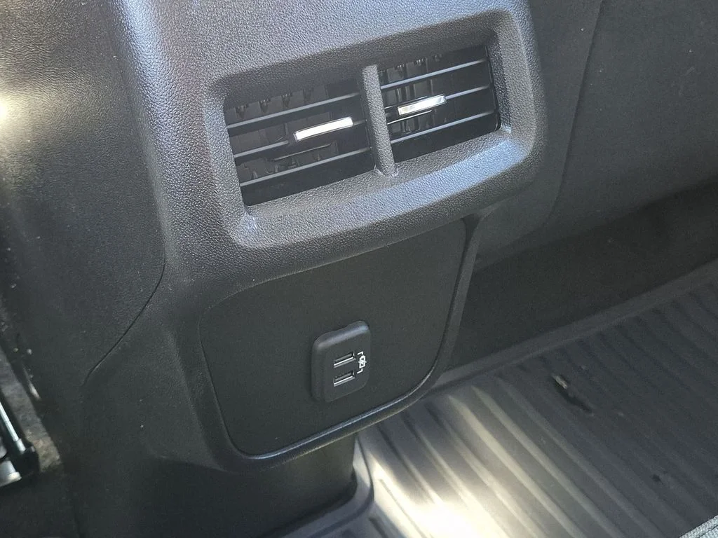 Used 2020 Pacific Blue Metallic Chevrolet LT image 17
