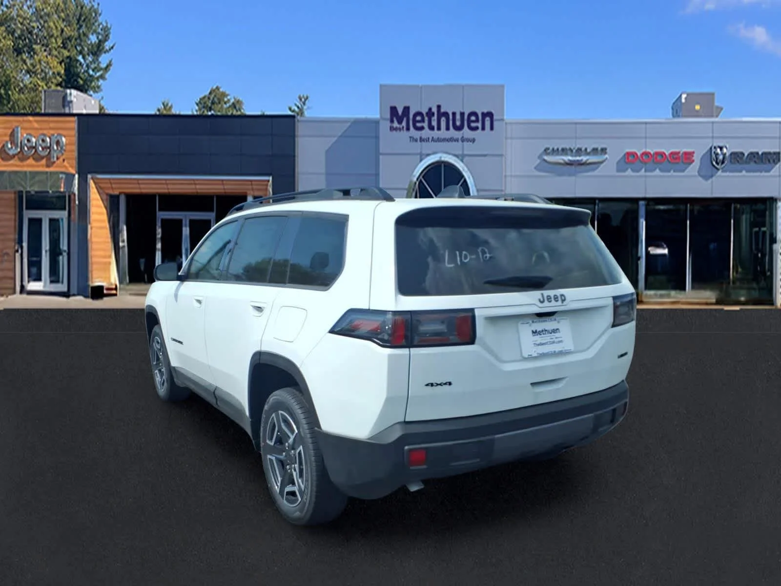 New 2026 Bright White Clearcoat Jeep Laredo image 4