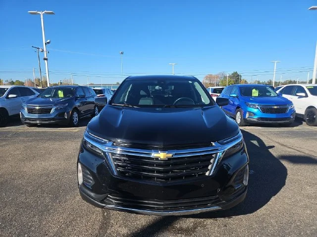 Used 2024 Mosaic Black Metallic Chevrolet LT image 8