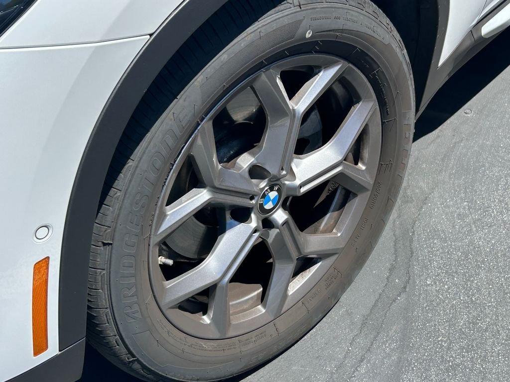 Certified Used 2023 White Metallic BMW xDrive30i image 3