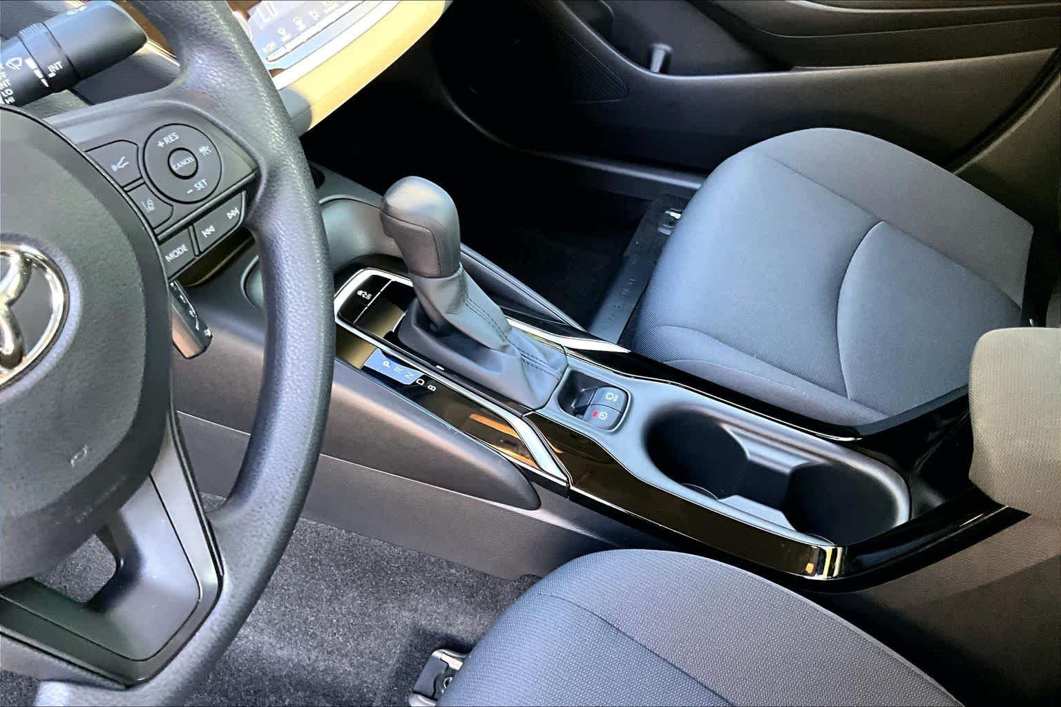 Used 2022 Black Sand Pearl Toyota LE image 17