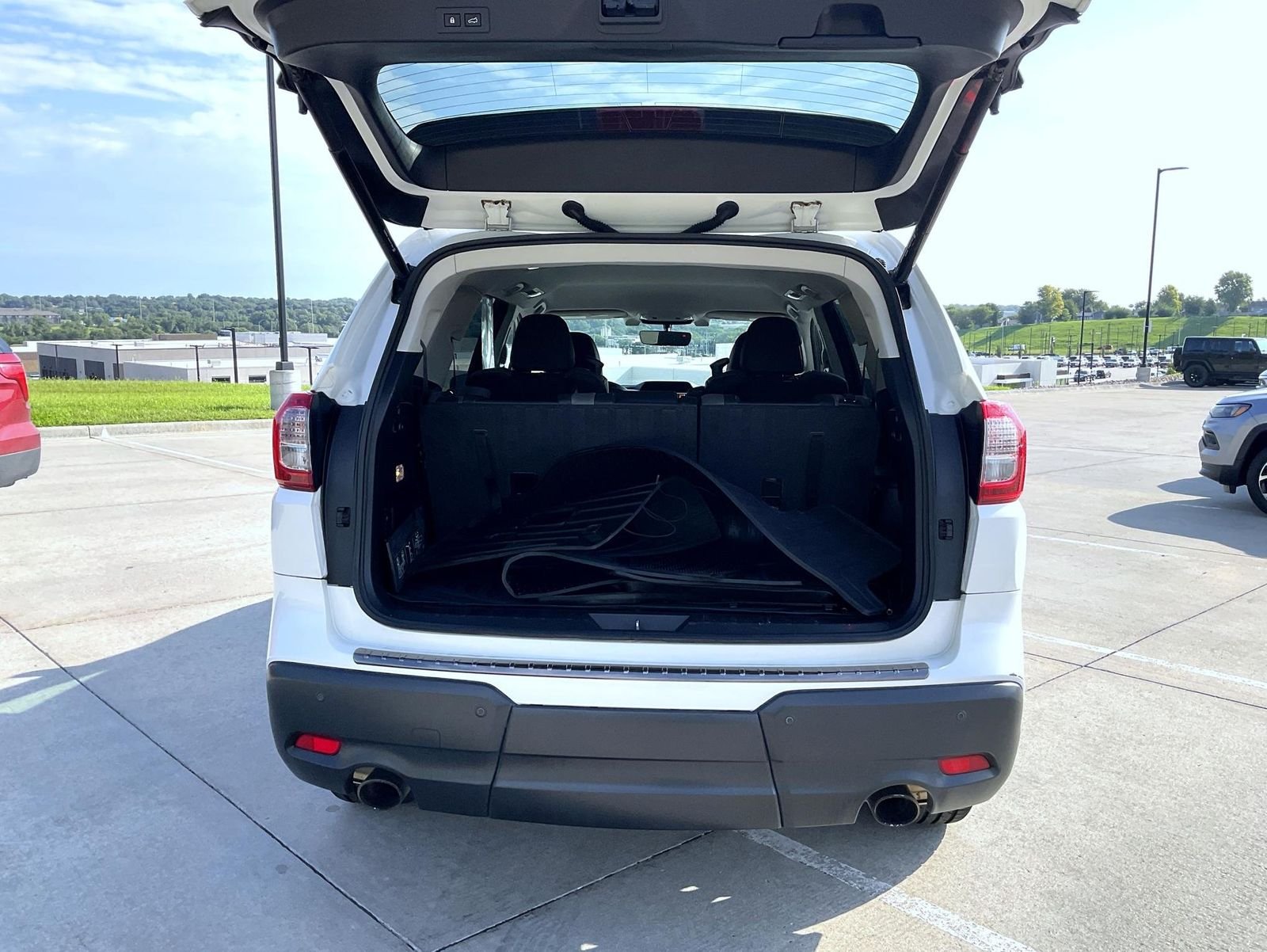 2022 Subaru Ascent Onyx Edition - Photo 9