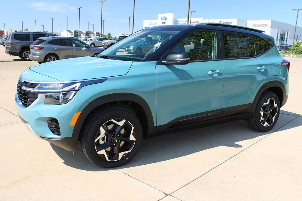 New 2026 Blue Kia S image 17