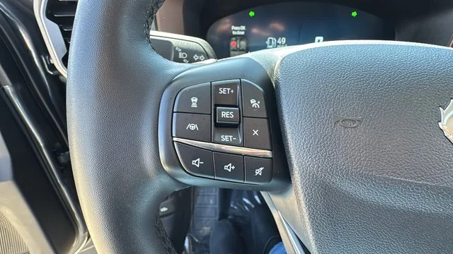 Used 2025 Gray Ford Outer Banks image 23