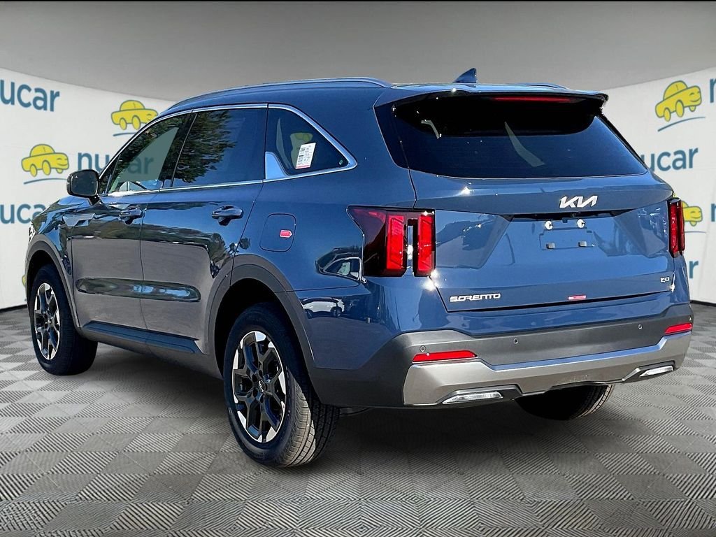 2026 Kia Sorento — photo 4