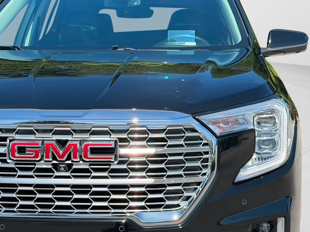 Used 2023 Black GMC Denali image 25