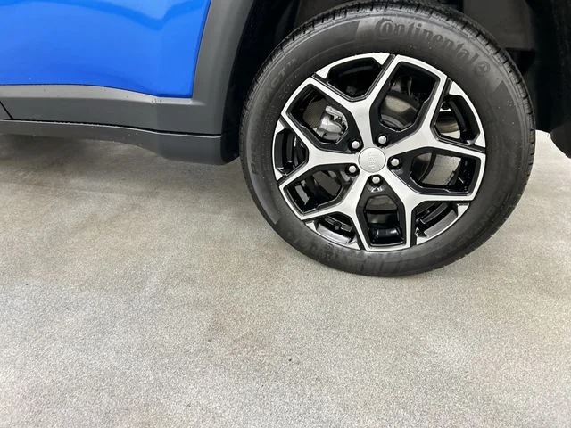Used 2024 Blue Jeep Limited image 5