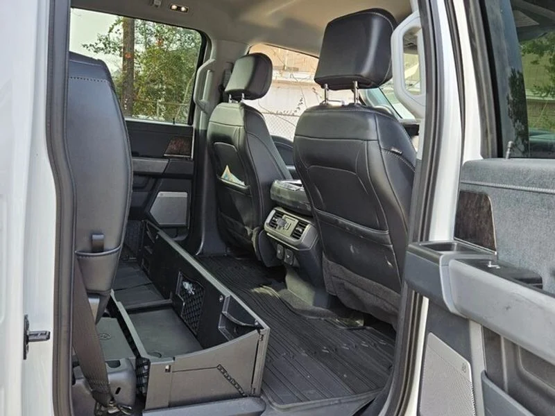 Used 2023 Oxford White Ford LARIAT image 15