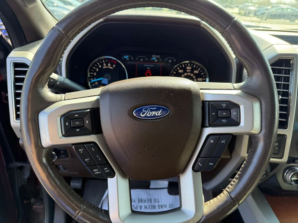 Used 2017 Bronze Fire Metallic Ford King Ranch image 17