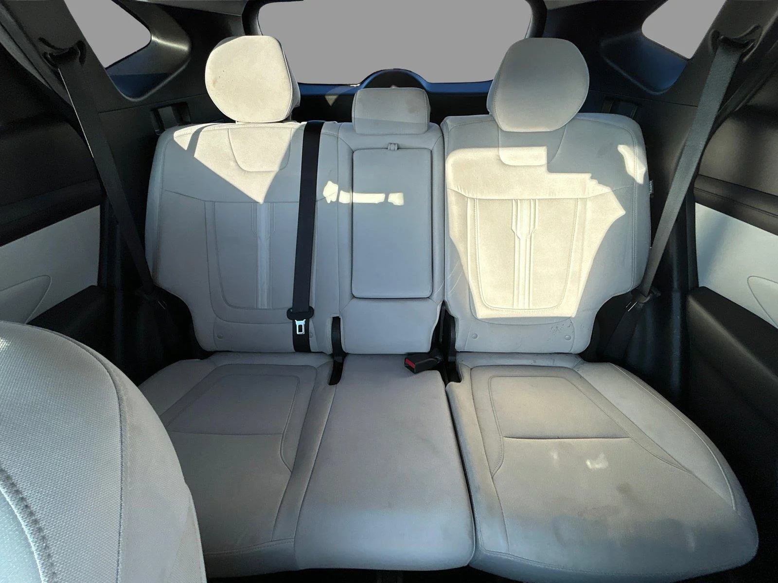 Used 2025 Shimmering Silver Hyundai SEL image 31