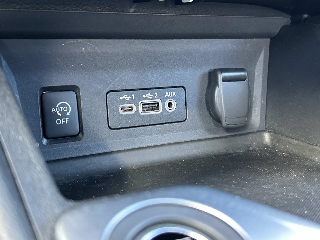 Used 2024 Gray Nissan SV image 25