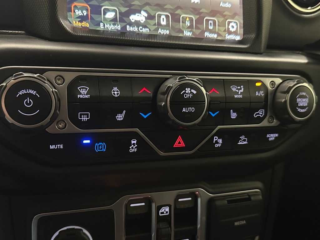 2021 Jeep Wrangler Unlimited High Altitude 4XE - Photo 32