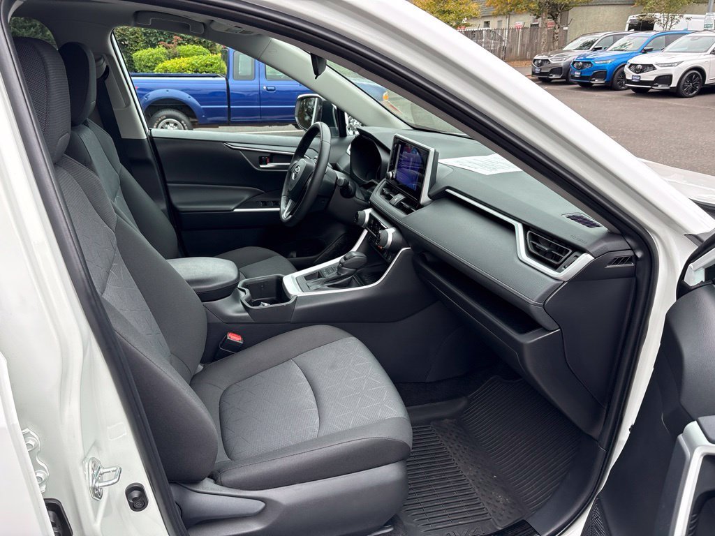Used 2024 Ice Toyota XLE image 23
