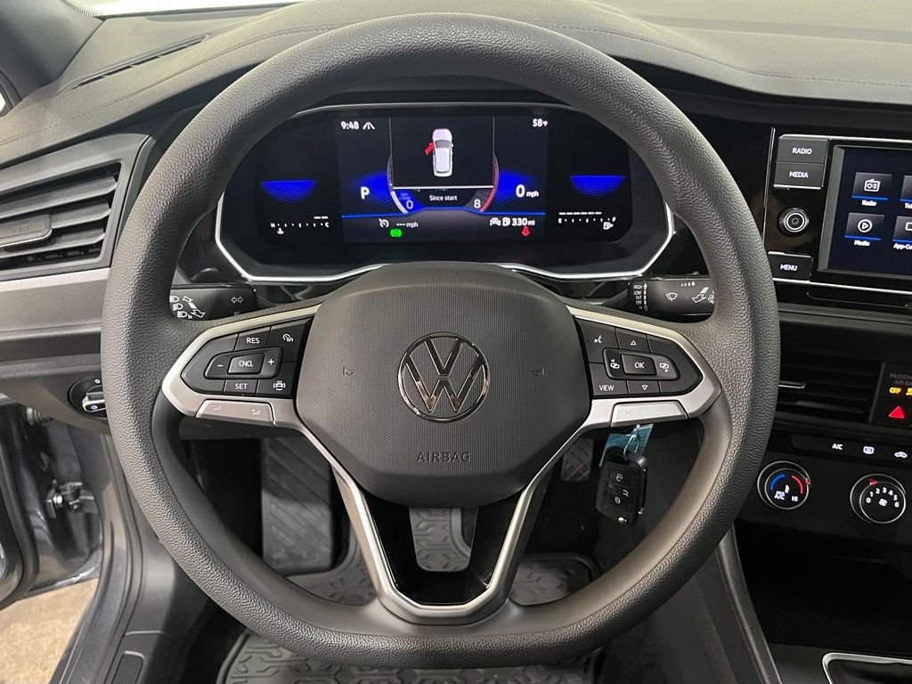 Used 2022 Platinum Gray Metallic Volkswagen 1.5T Sport image 21