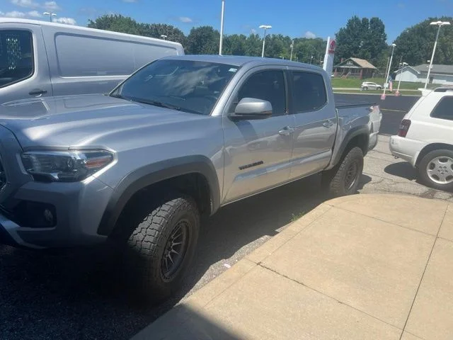 Used 2017 Silver Toyota TRD Off-Road image 2