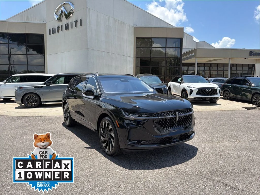 Used 2024 Black Metallic Lincoln Black Label image 1