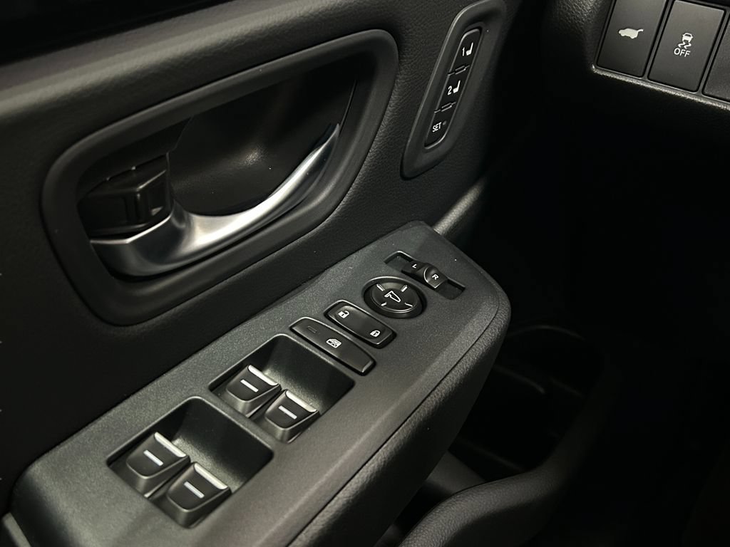 2025 Honda Pilot Touring+ - Photo 43