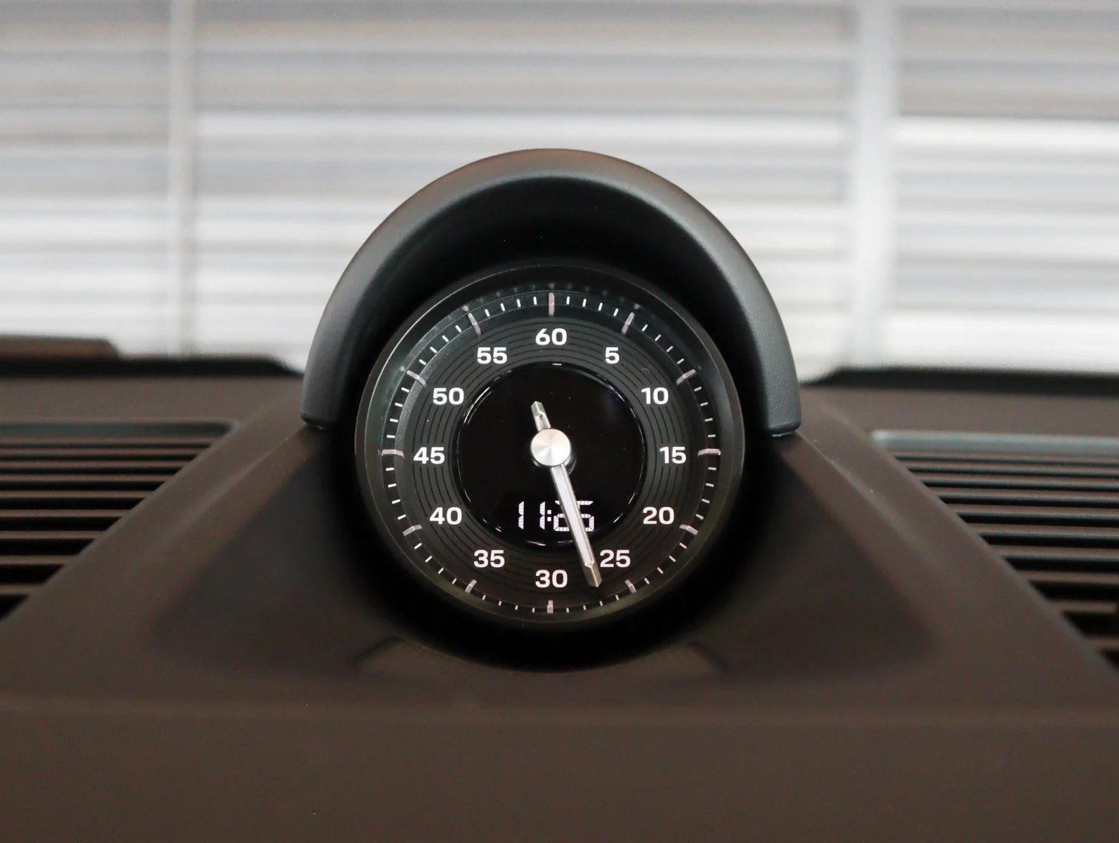 2026 Porsche 911 - Photo 26