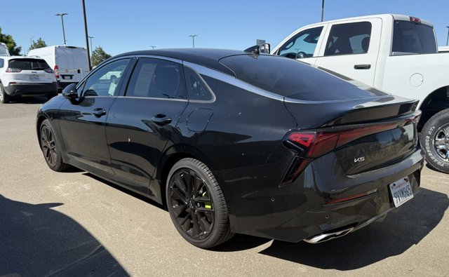 Used 2026 Aurora Black Pearl Kia GT image 7
