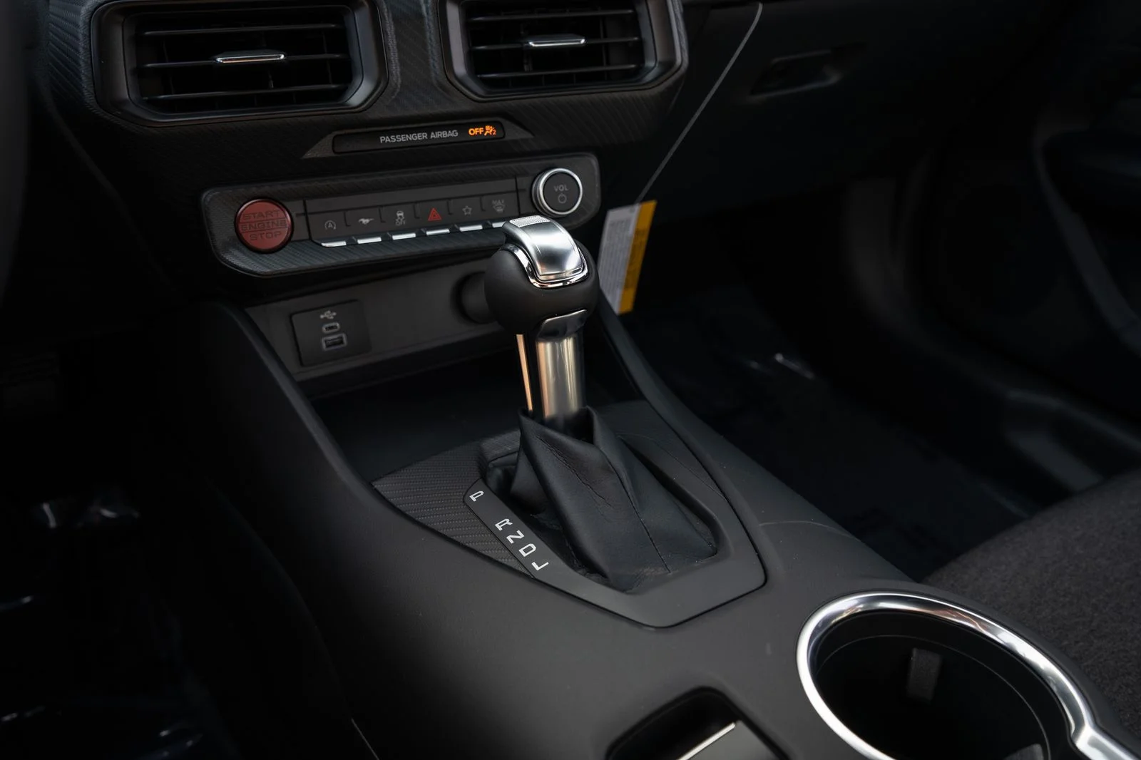 New 2026 Oxford White Ford EcoBoost® Fastback image 23