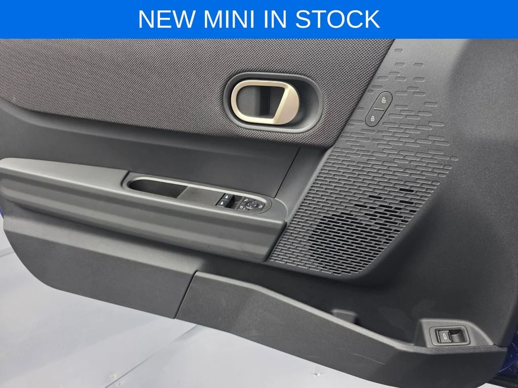 2026 MINI Hardtop 2 Door S - Photo 18