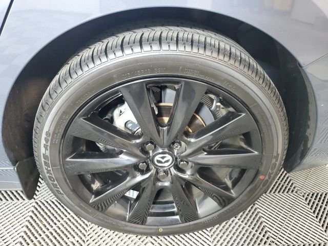 Certified Used 2025 Gray Mazda 2.5 S Carbon Edition image 9