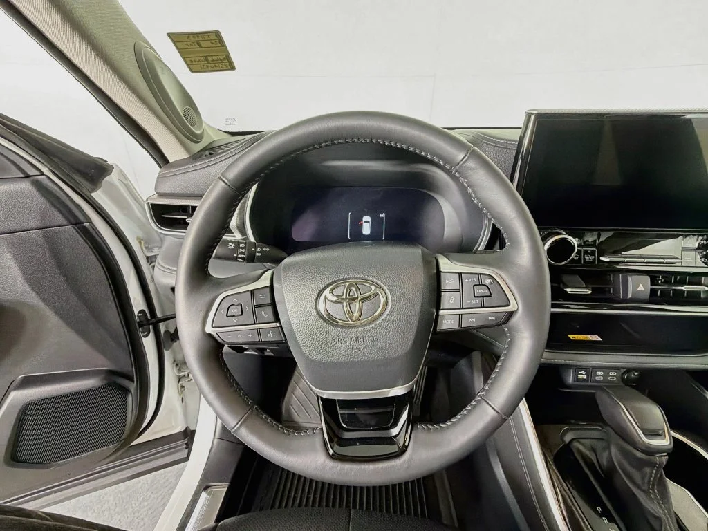 Used 2024 Beige Toyota Platinum image 13